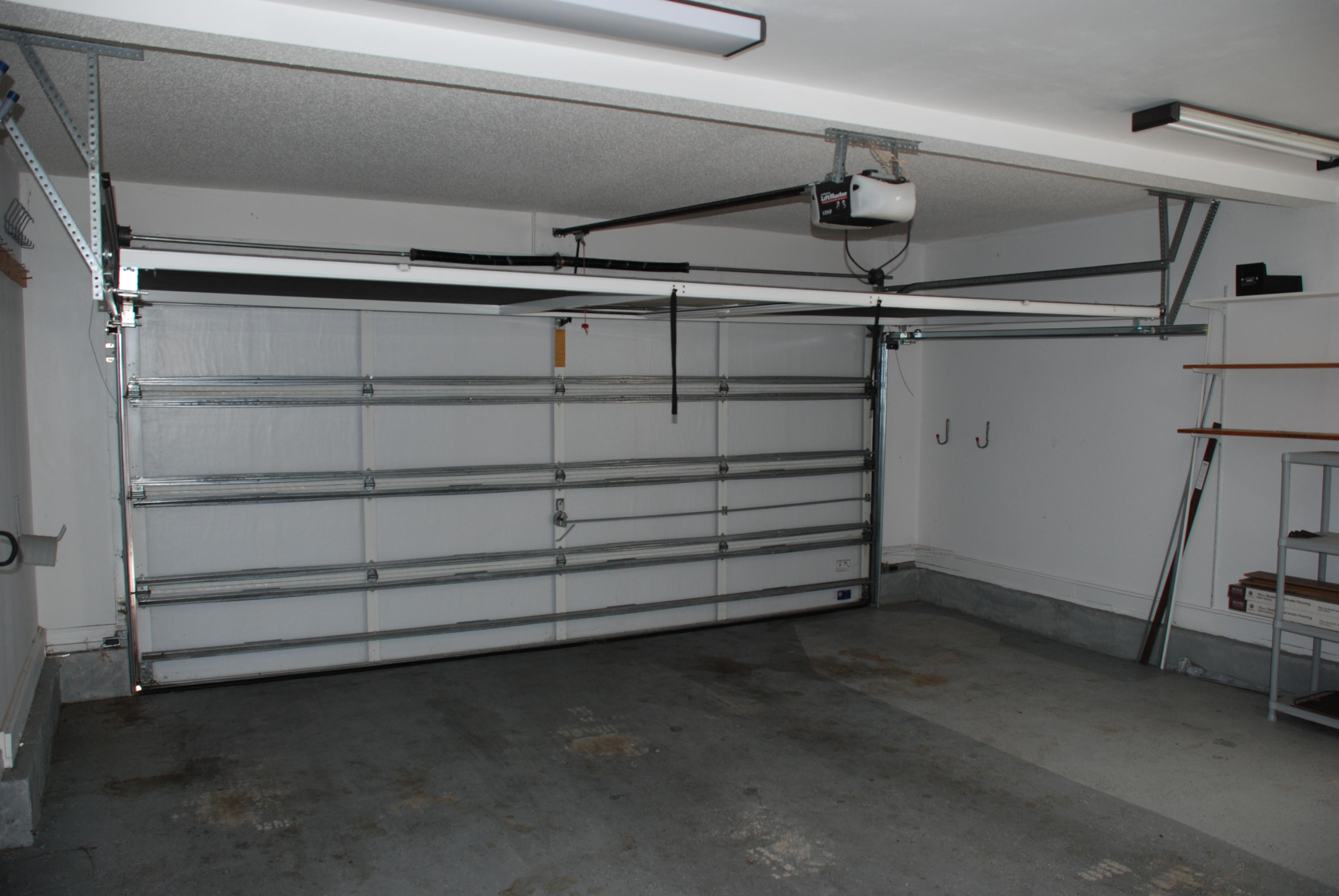 HARBOR BREEZE - Residential Lease