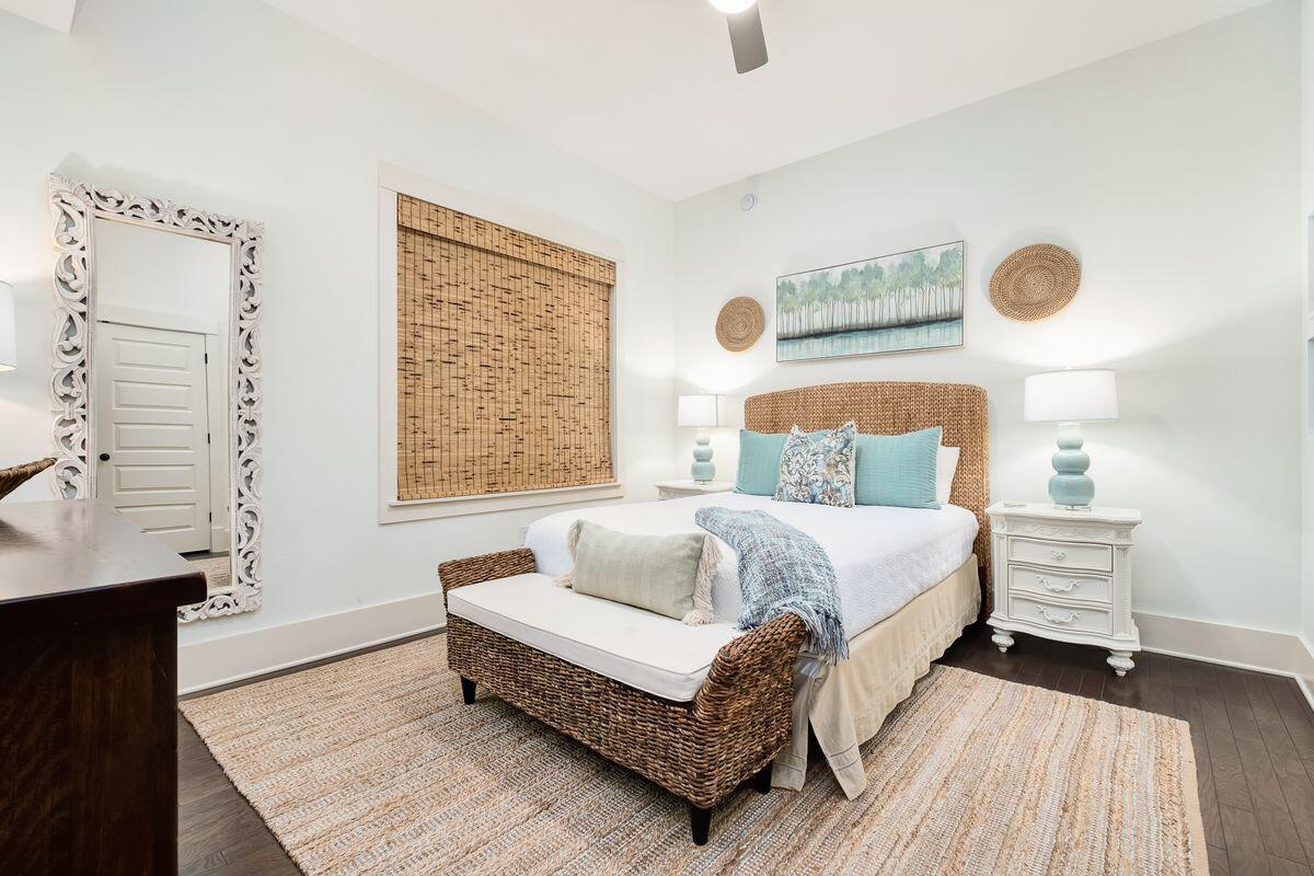 REDFISH VILLAGE - Residential