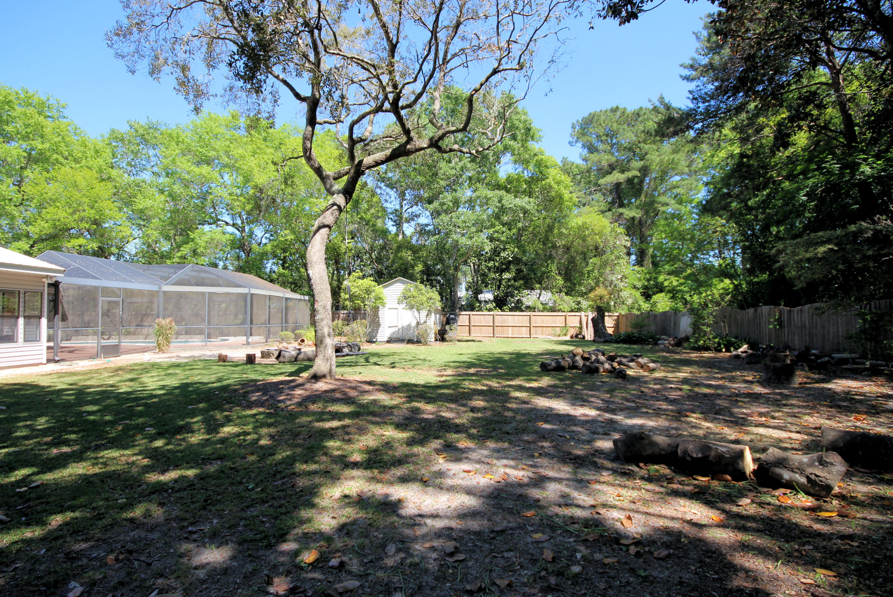 TOWER ACRES - Residential