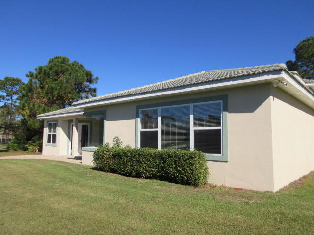 EMERALD LAKES PH 1 - Residential