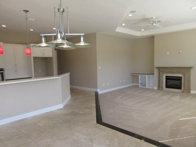 EMERALD LAKES PH 1 - Residential