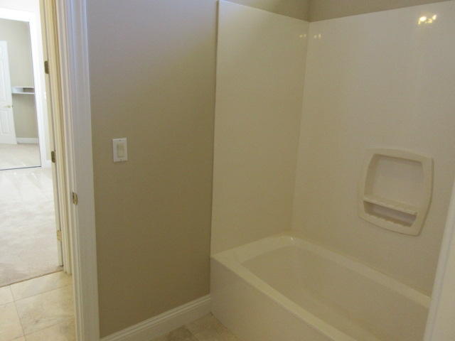 EMERALD LAKES PH 1 - Residential