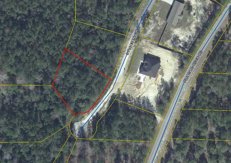 PLEASANT RIDGE ESTATES - Land
