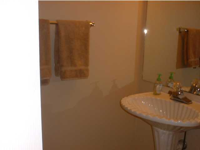 HIDDEN BAY VILLAGE - Residential Lease