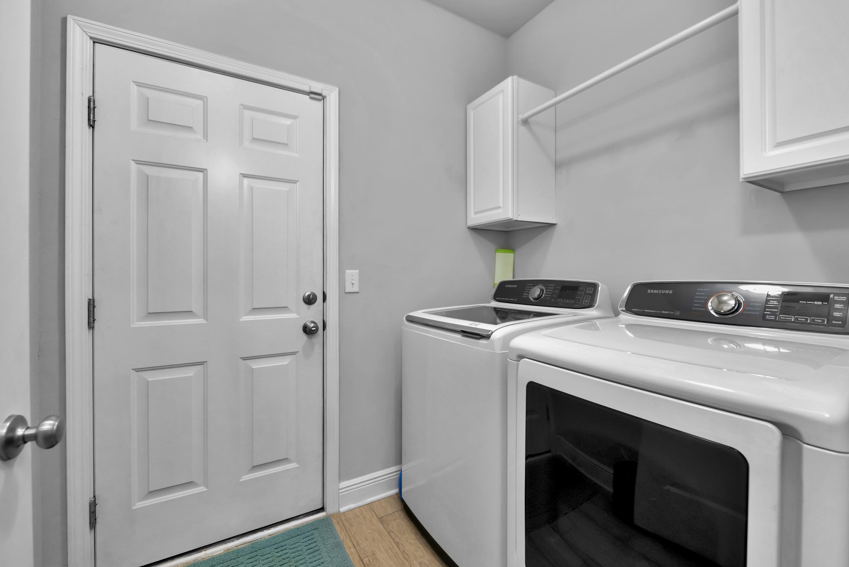 LAGRANGE LANDING - Residential