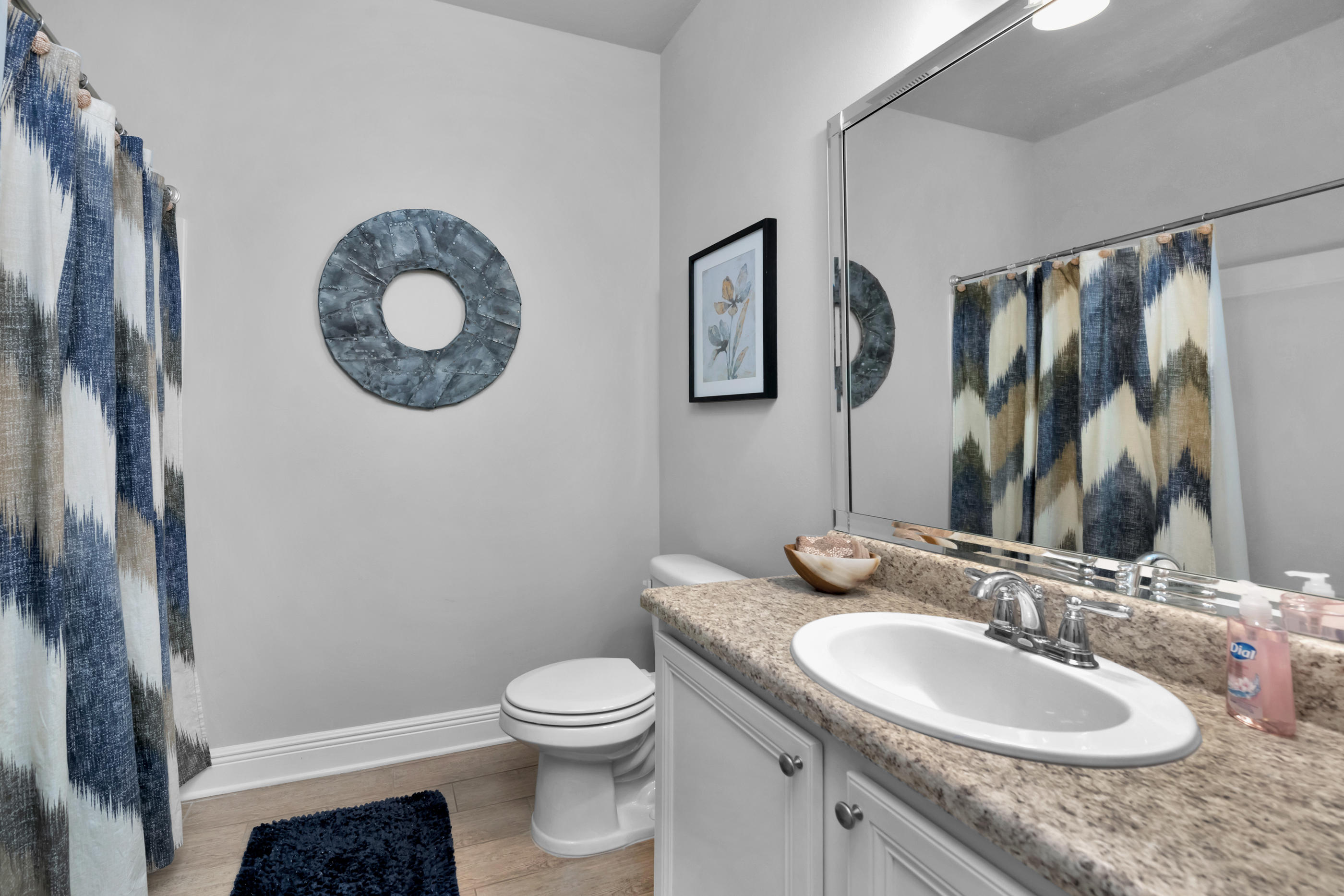 LAGRANGE LANDING - Residential