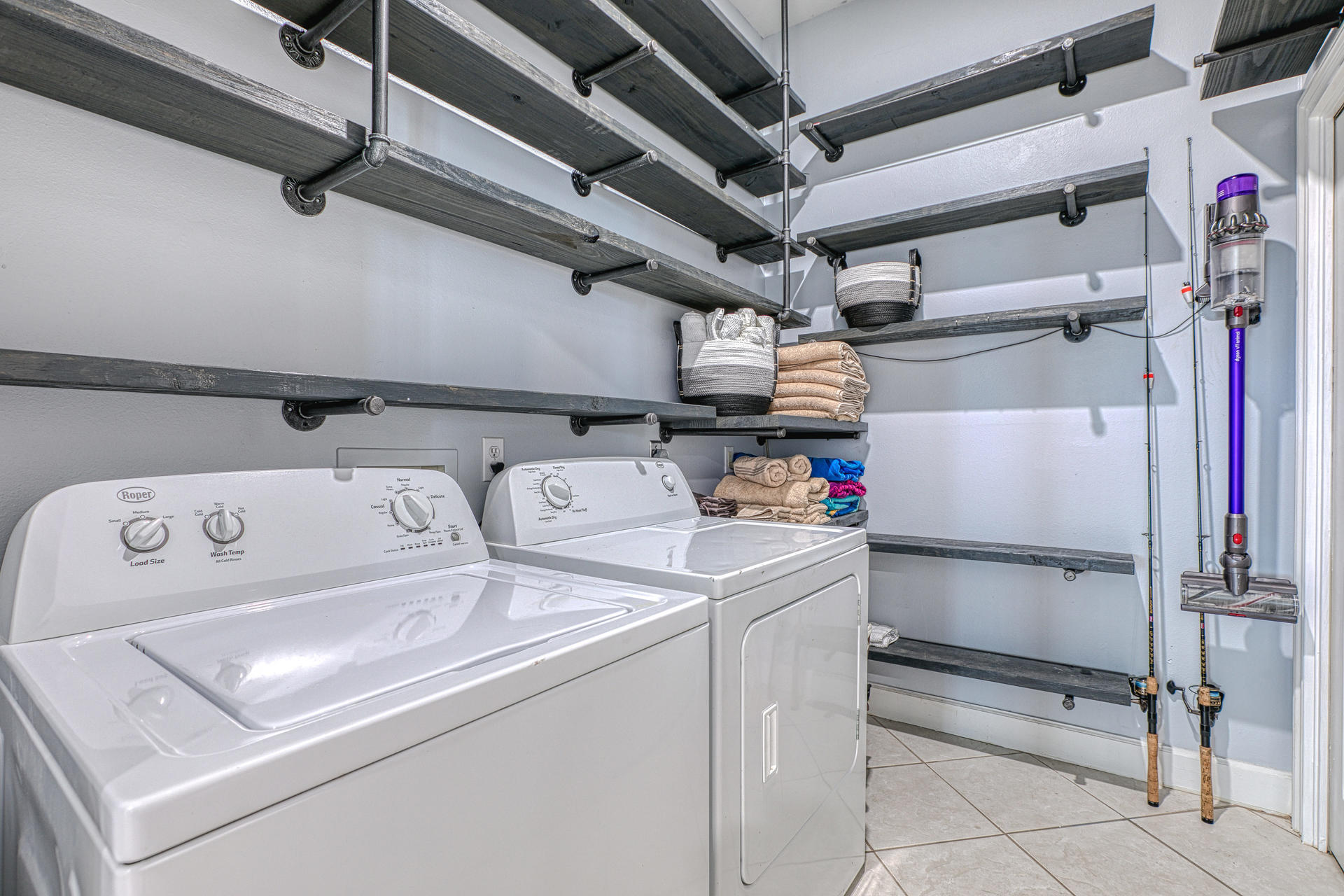 OAK HARBOUR CONDO - Residential