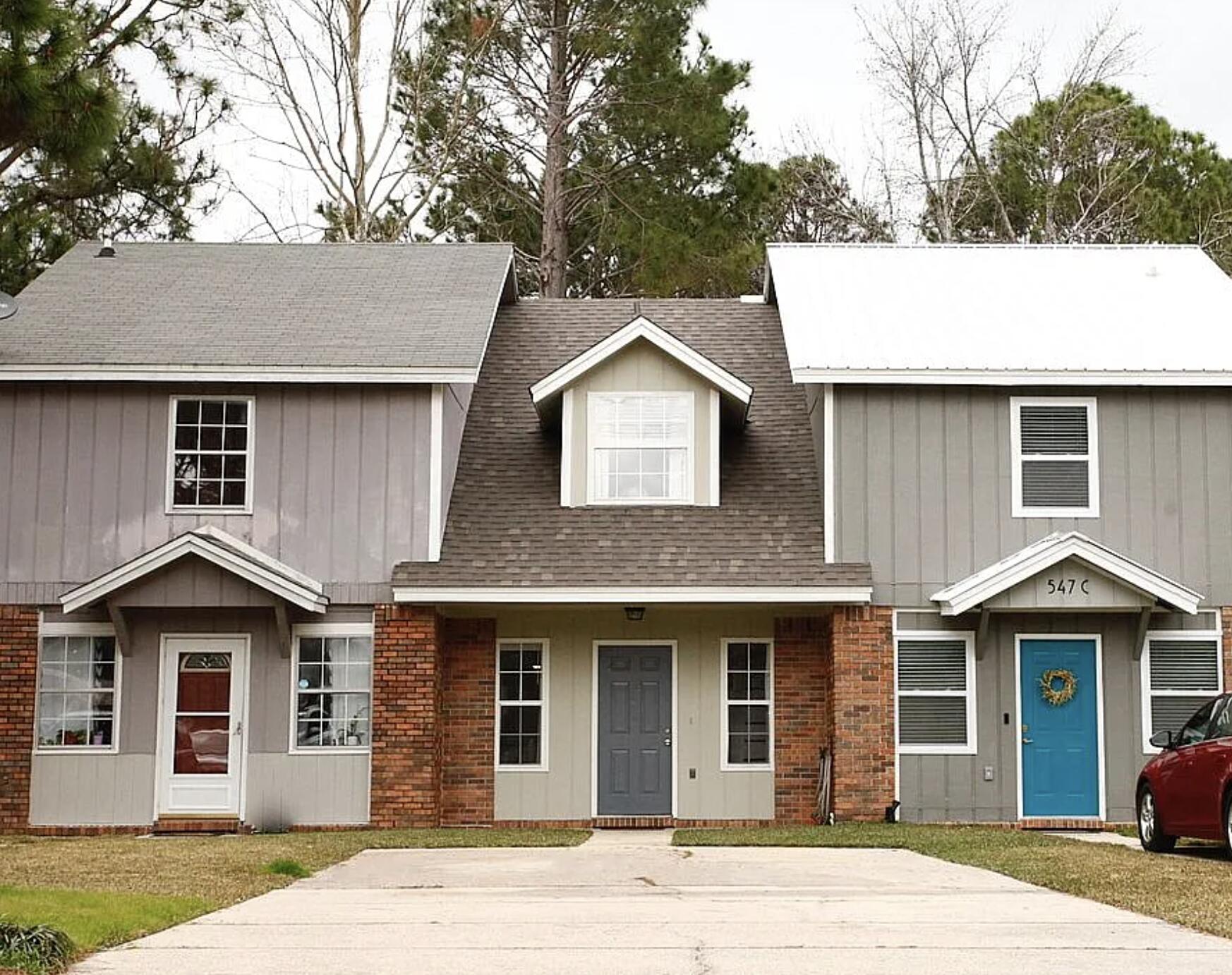 PINE MEADOWS 4TH ADDN - Residential