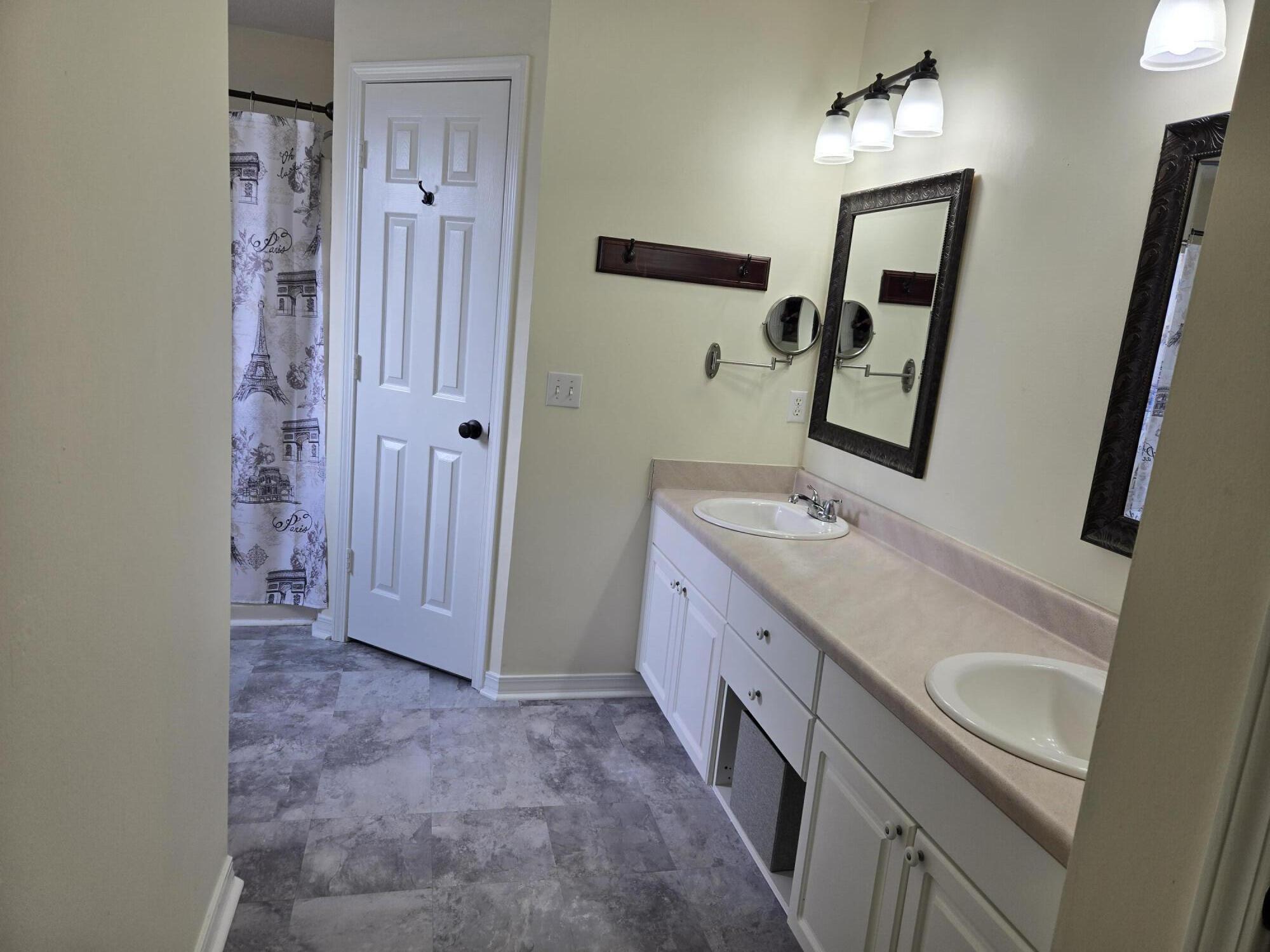 COUNTRYVIEW ESTATES 4TH ADDN PH 4 - Residential Lease