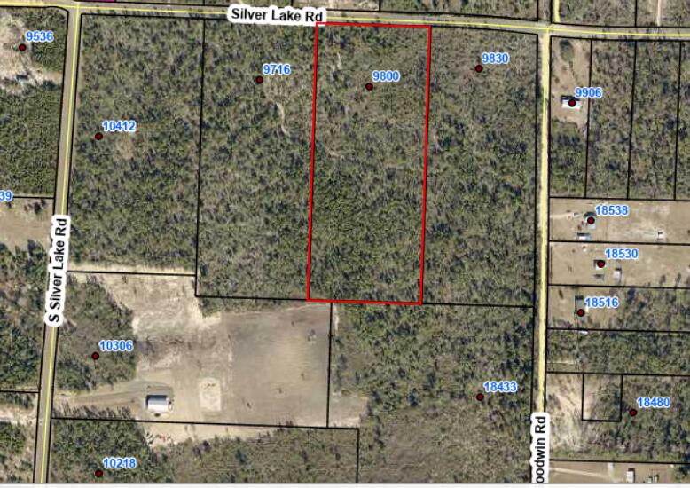 NO RECORDED SUBDIVISION - Land