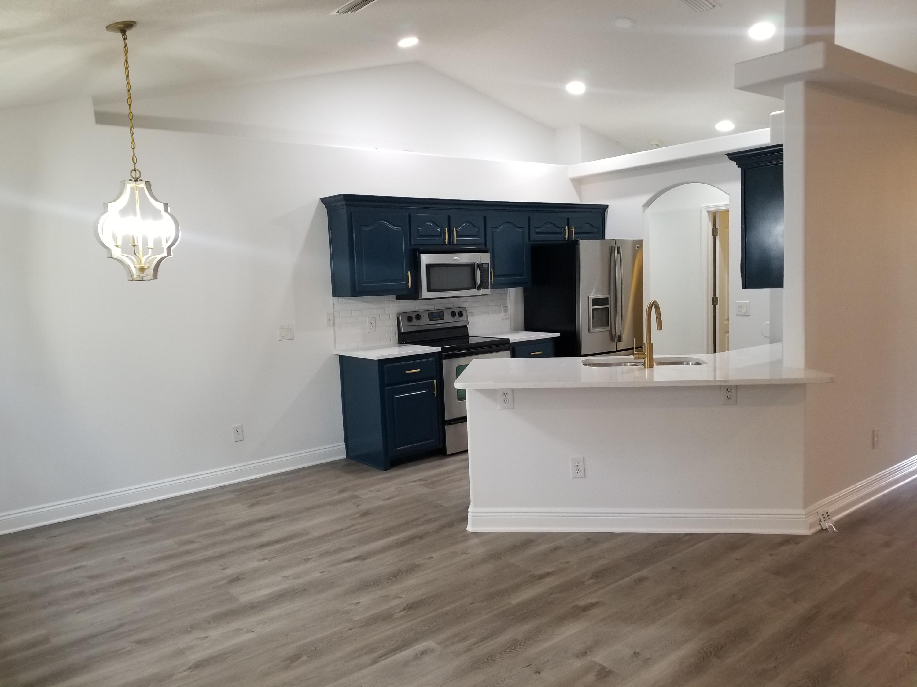 HOLLEY BY THE SEA - Residential