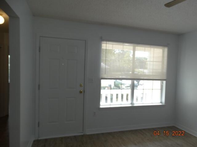 Metes & Bounds Aurora Duplex - Residential Lease