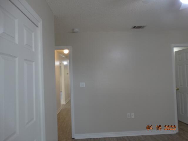 Metes & Bounds Aurora Duplex - Residential Lease