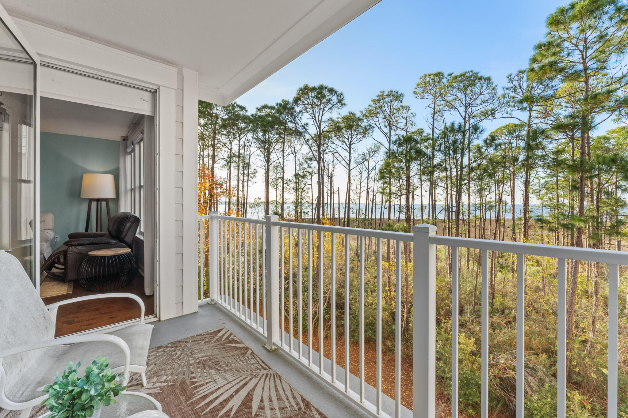 BAHIA CONDO - Residential