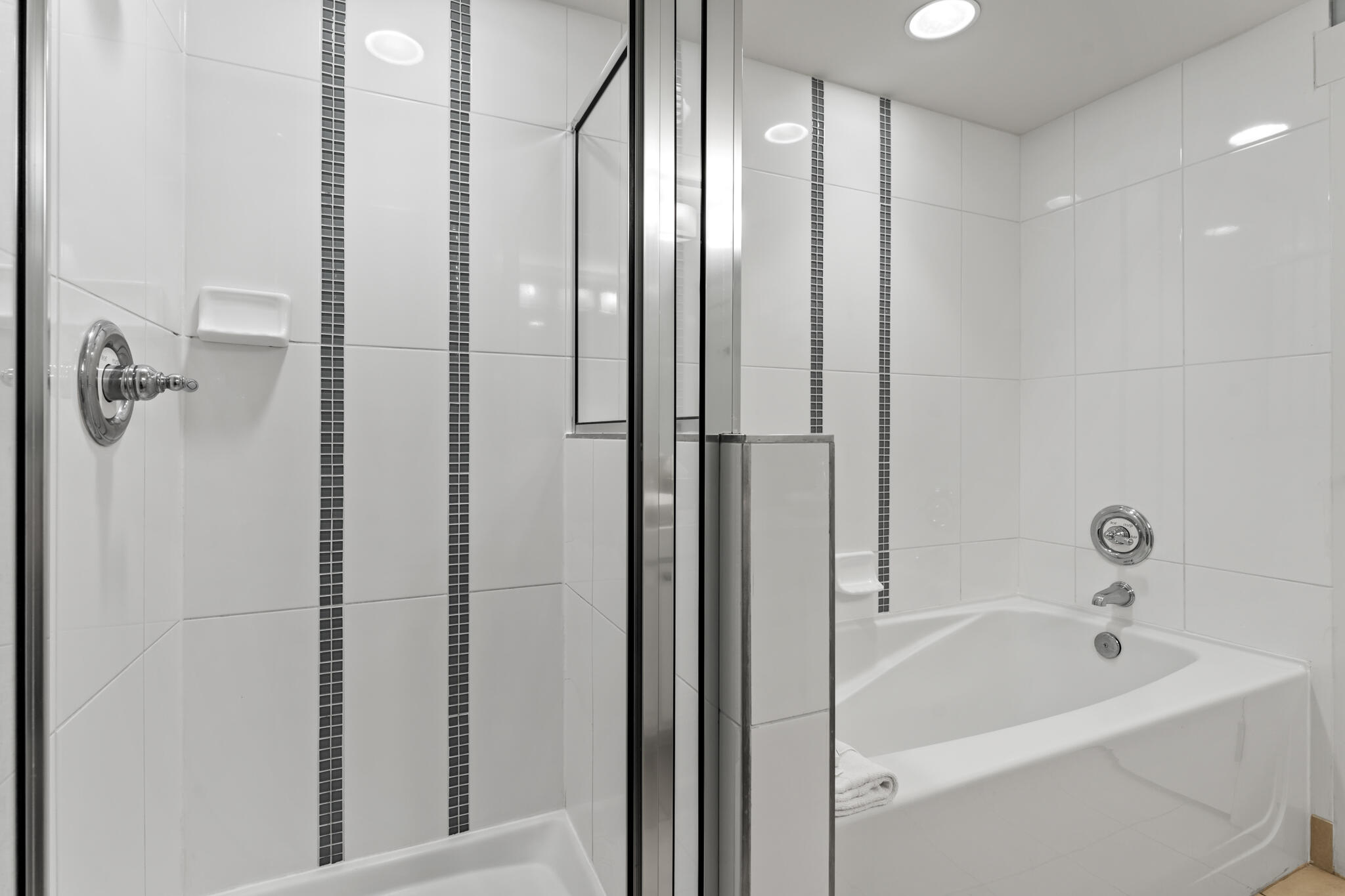 BAHIA CONDO - Residential