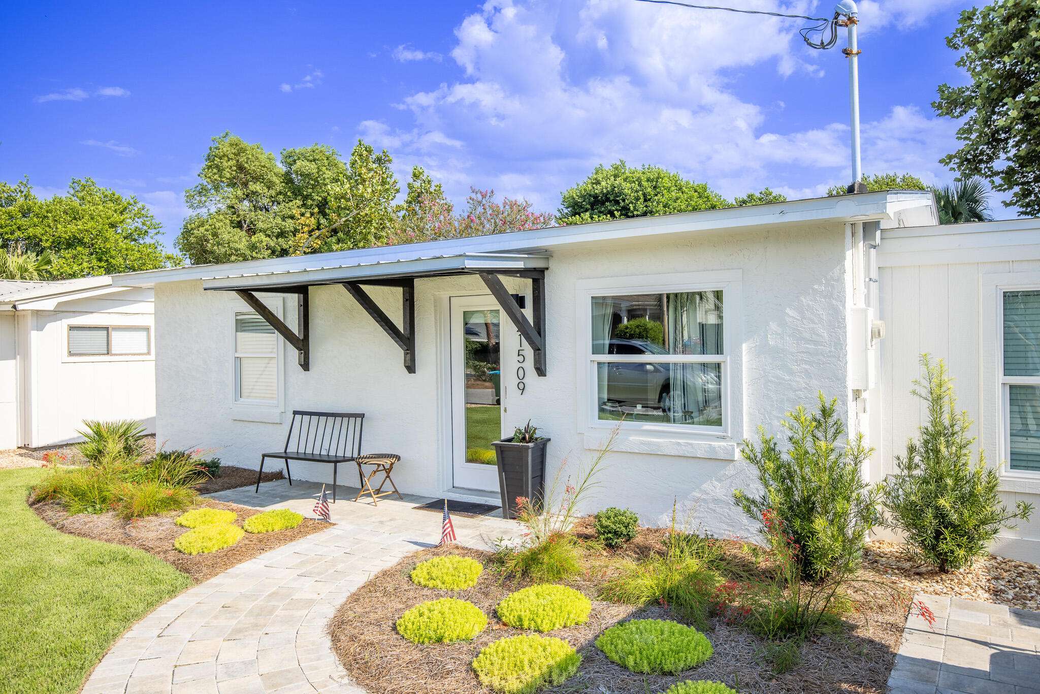 RIVIERA BEACH - Residential