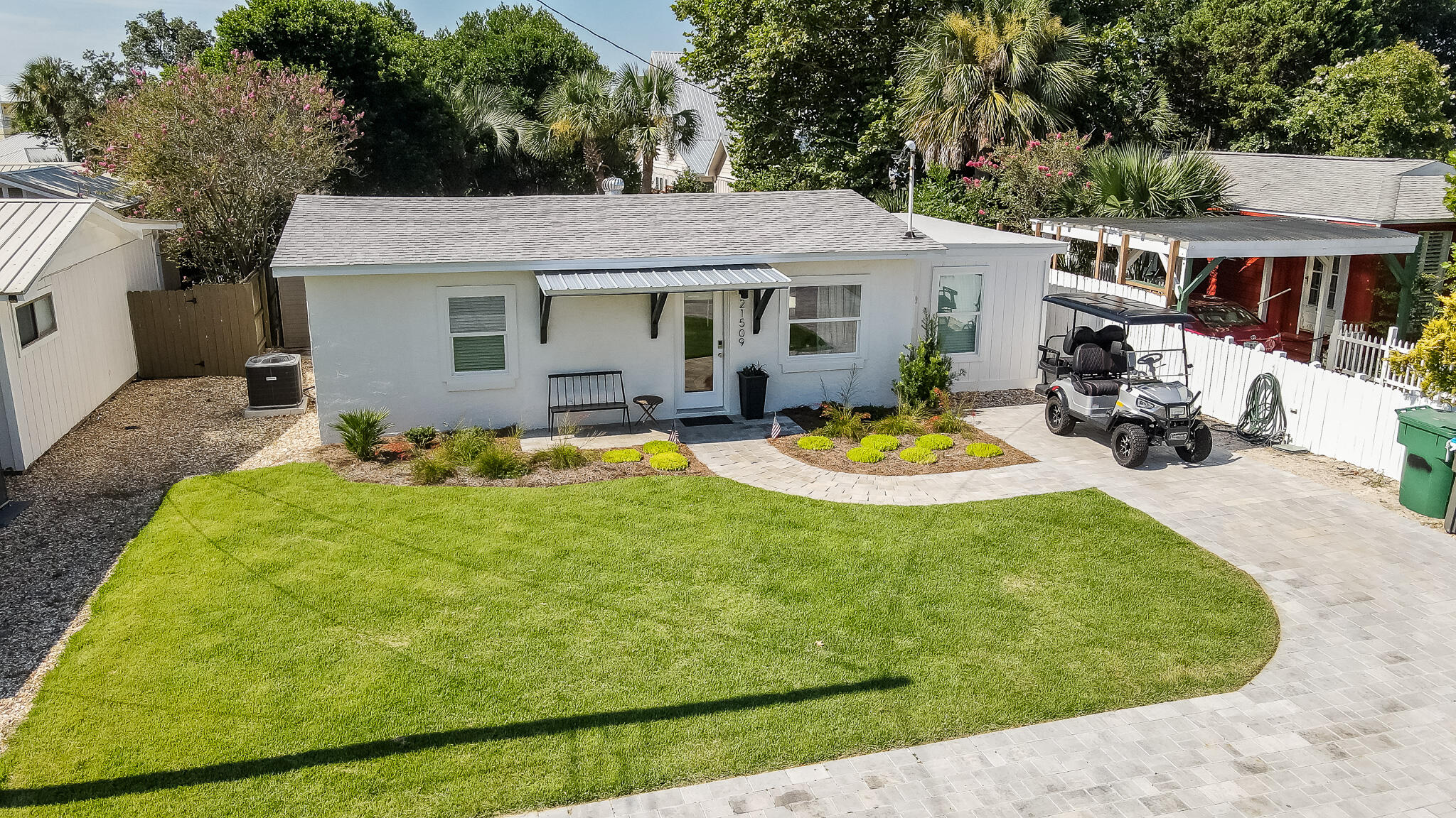 RIVIERA BEACH - Residential