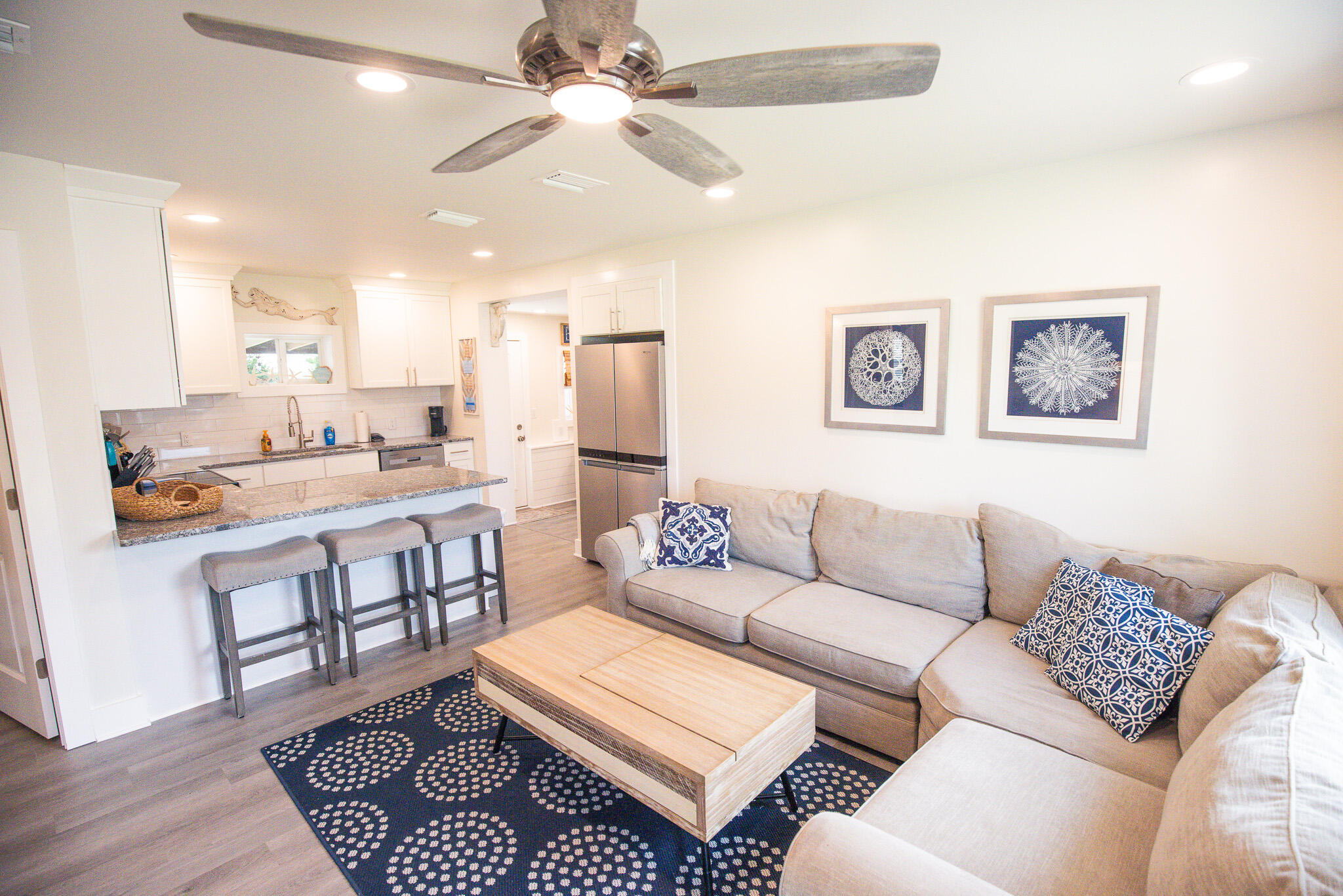 RIVIERA BEACH - Residential