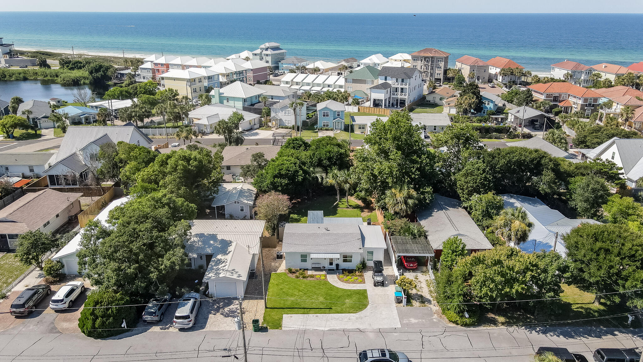 RIVIERA BEACH - Residential