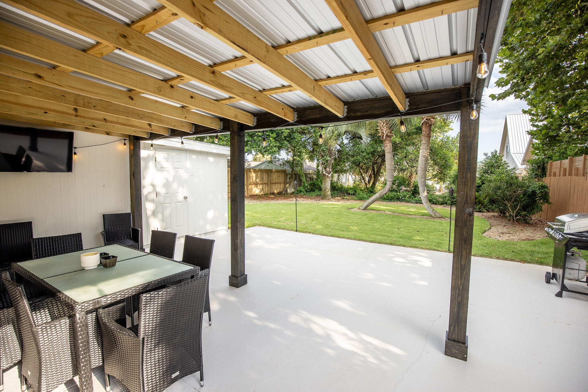 RIVIERA BEACH - Residential
