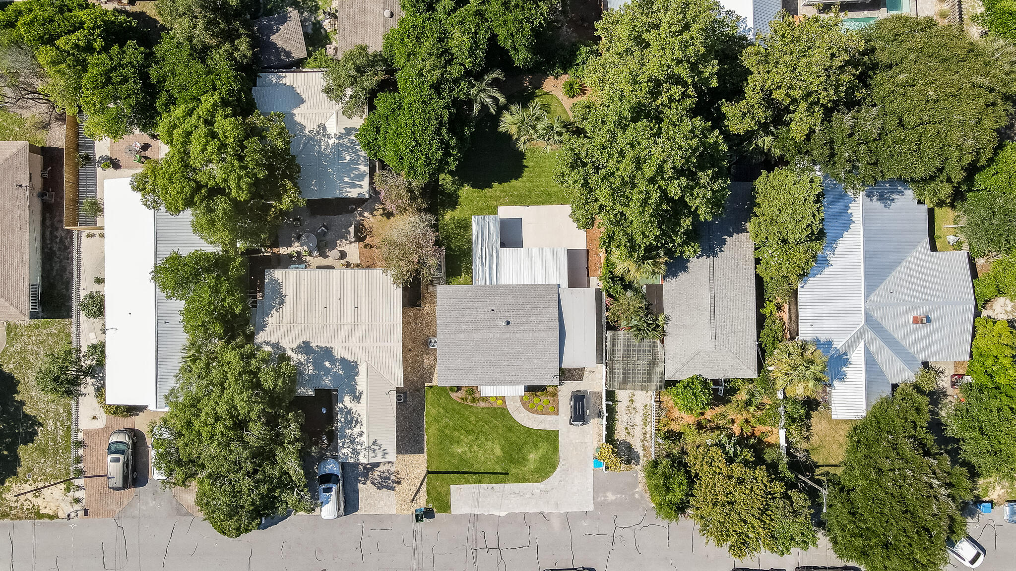 RIVIERA BEACH - Residential