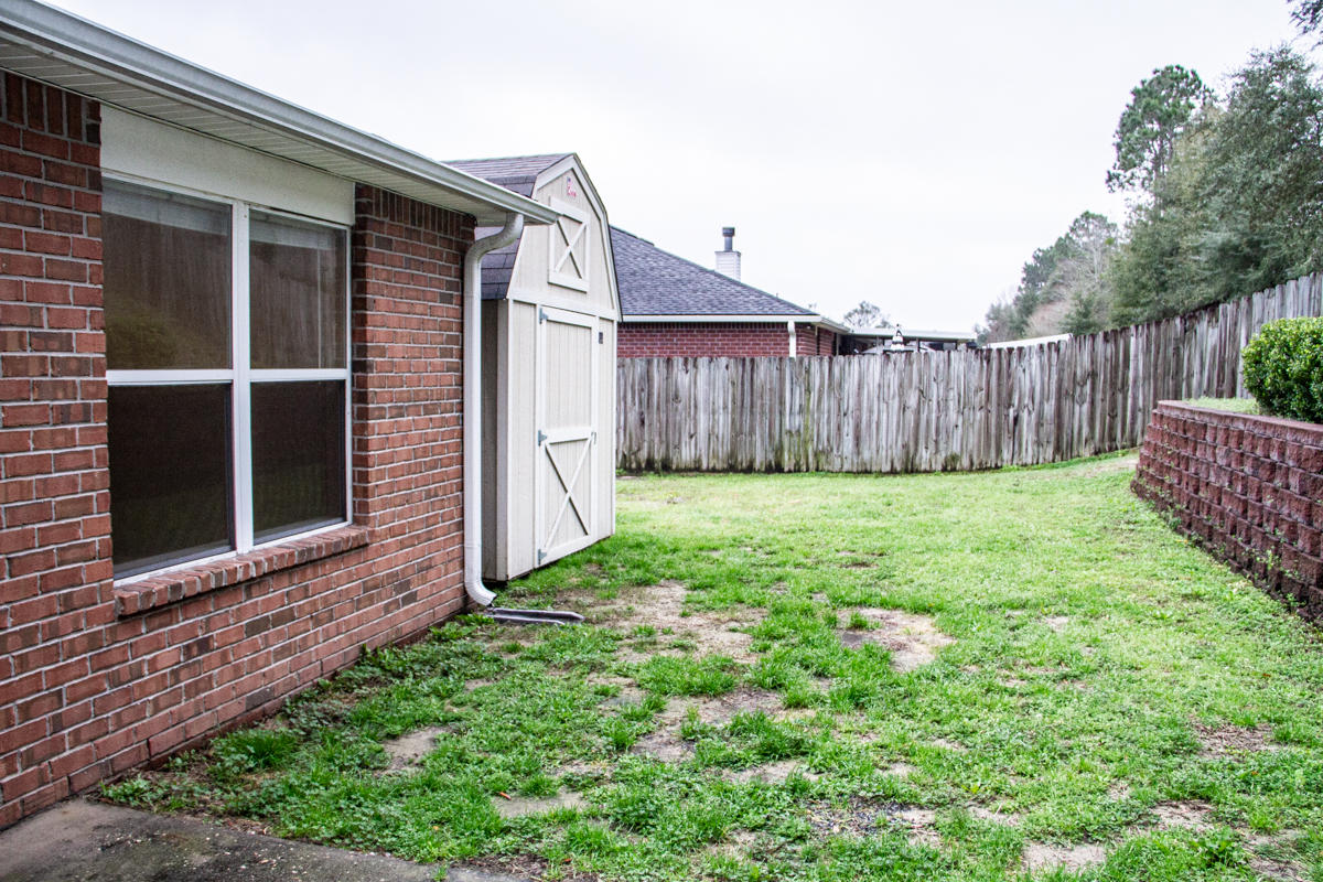 NORTHVIEW ESTATES 5TH ADDN - Residential Lease