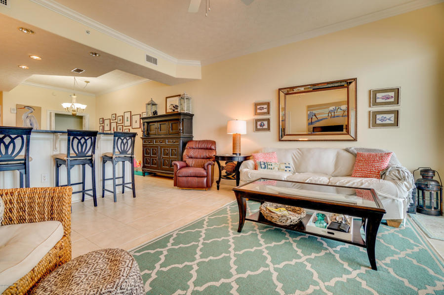 TREASURE ISLAND - Residential