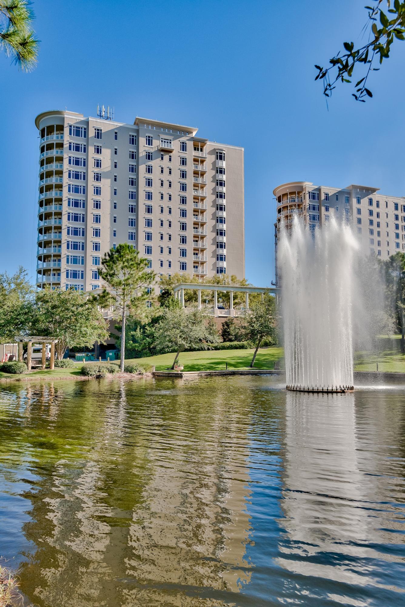 ONE WATER PLACE - Residential