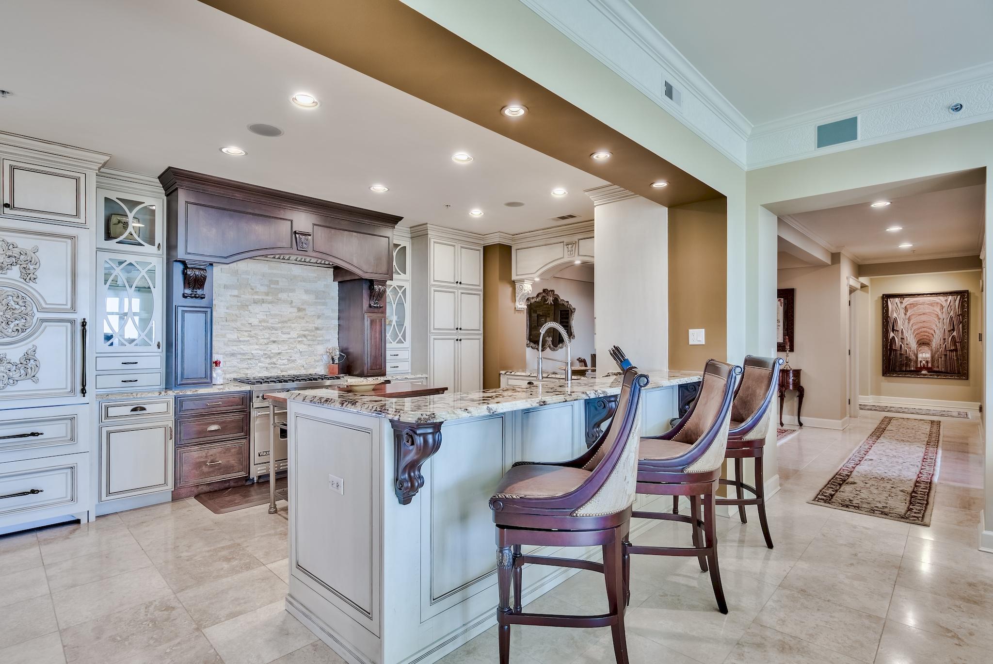 ONE WATER PLACE - Residential