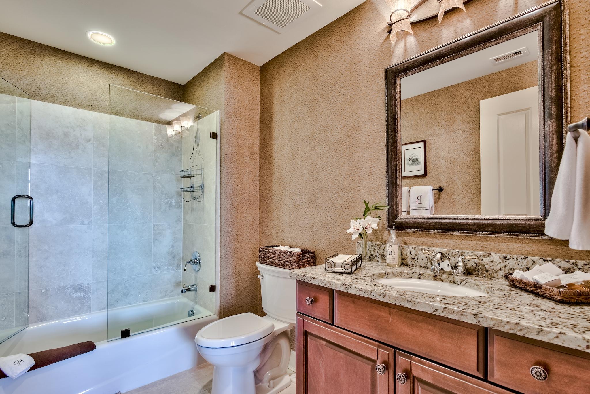 ONE WATER PLACE - Residential