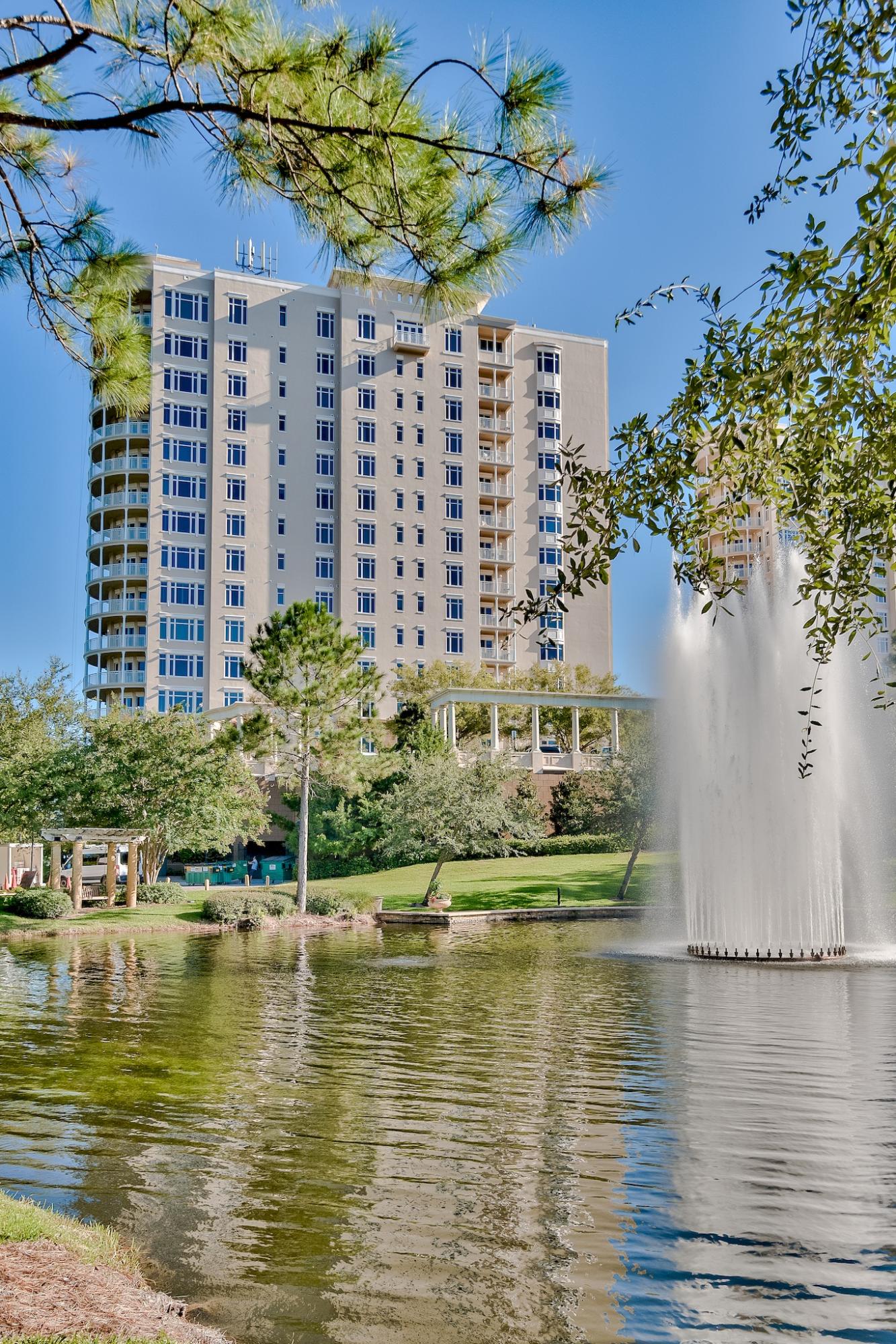 ONE WATER PLACE - Residential