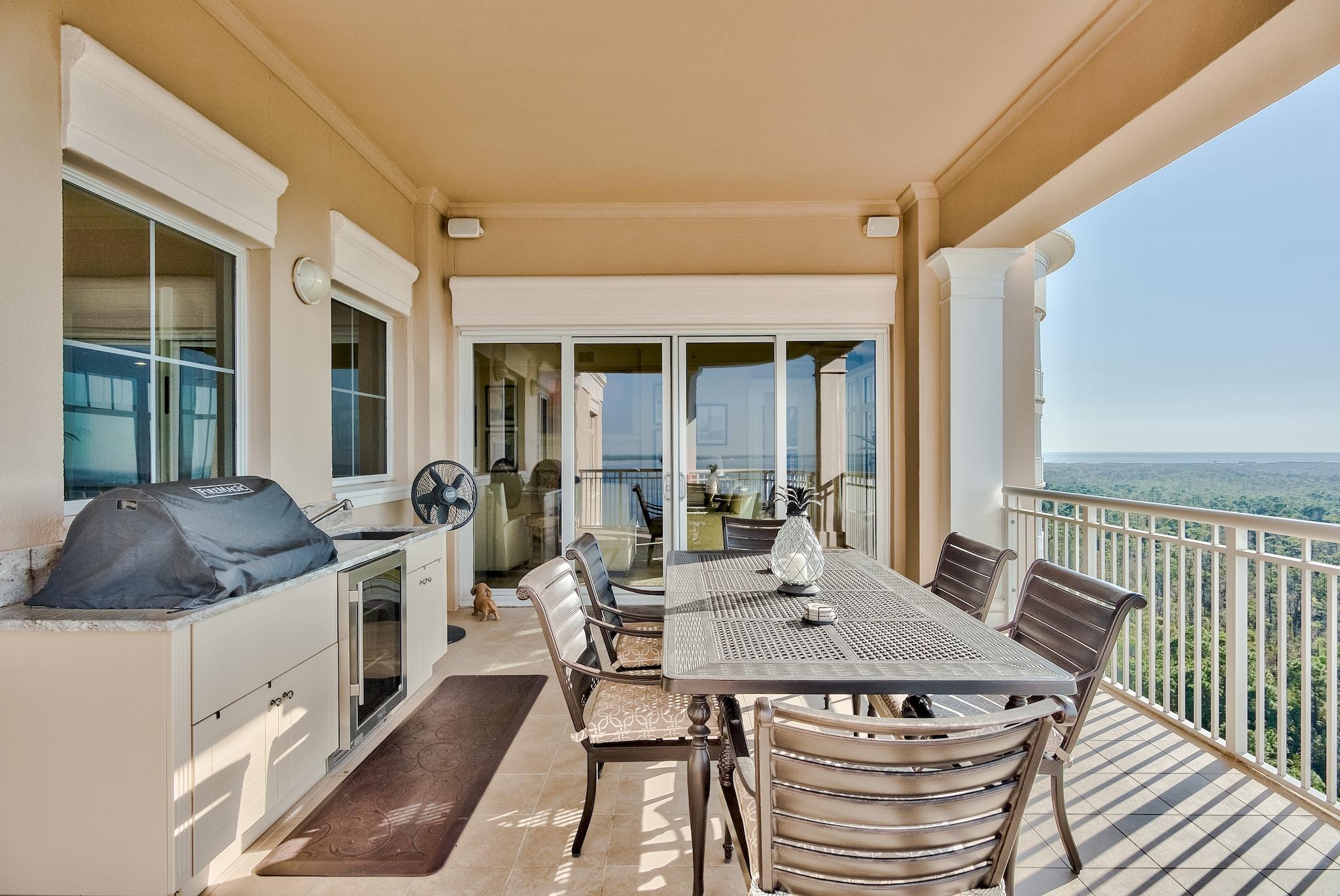 ONE WATER PLACE - Residential