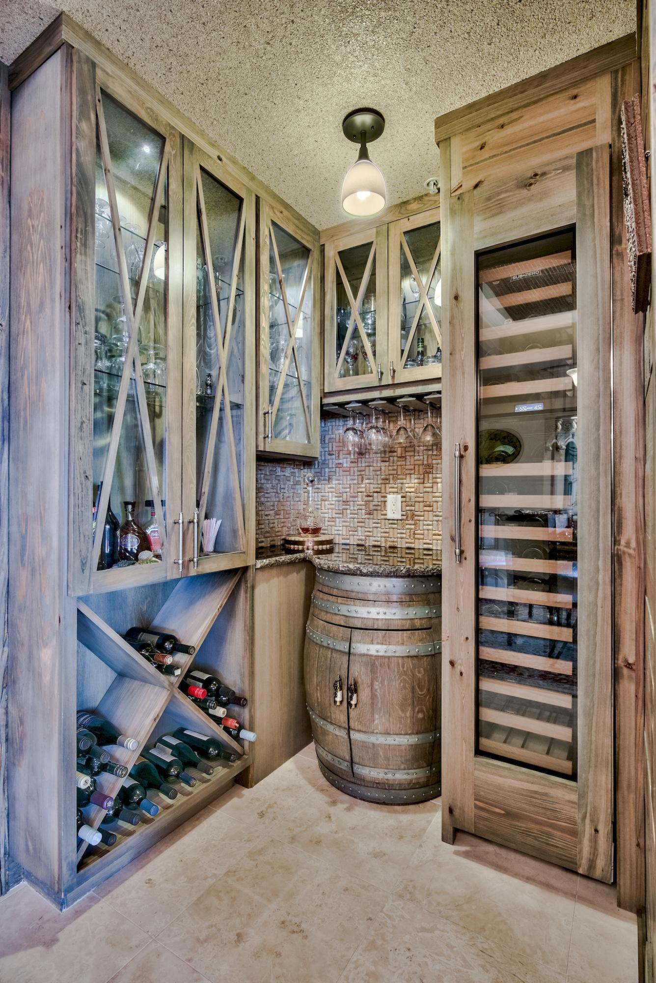 ONE WATER PLACE - Residential