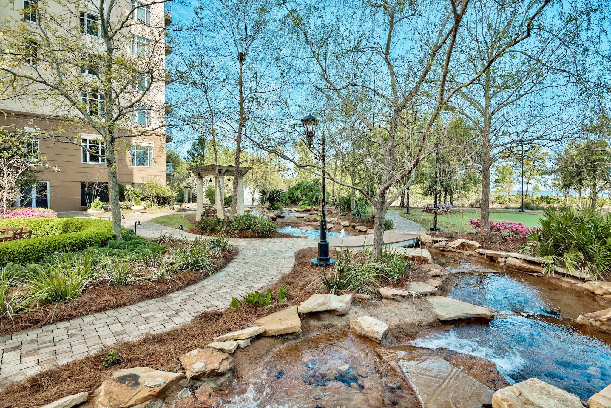 ONE WATER PLACE - Residential