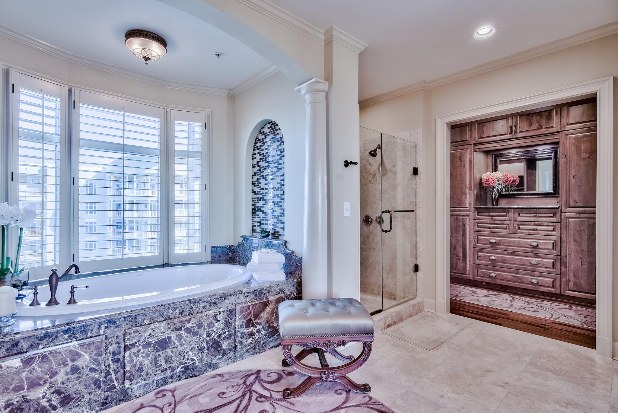 ONE WATER PLACE - Residential