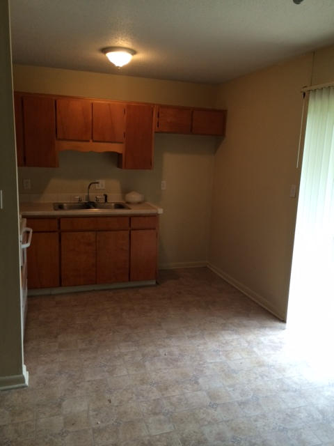 PORT DIXIE - Residential Lease