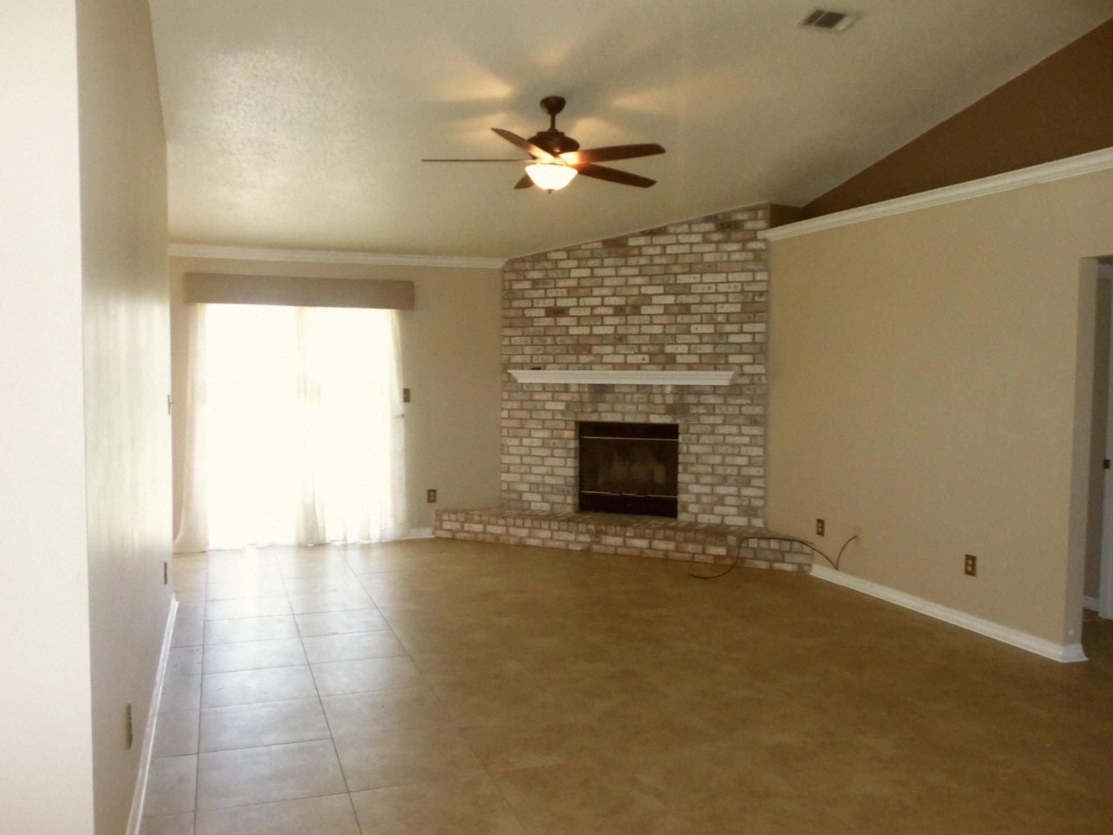 SANDALWOOD - Residential Lease