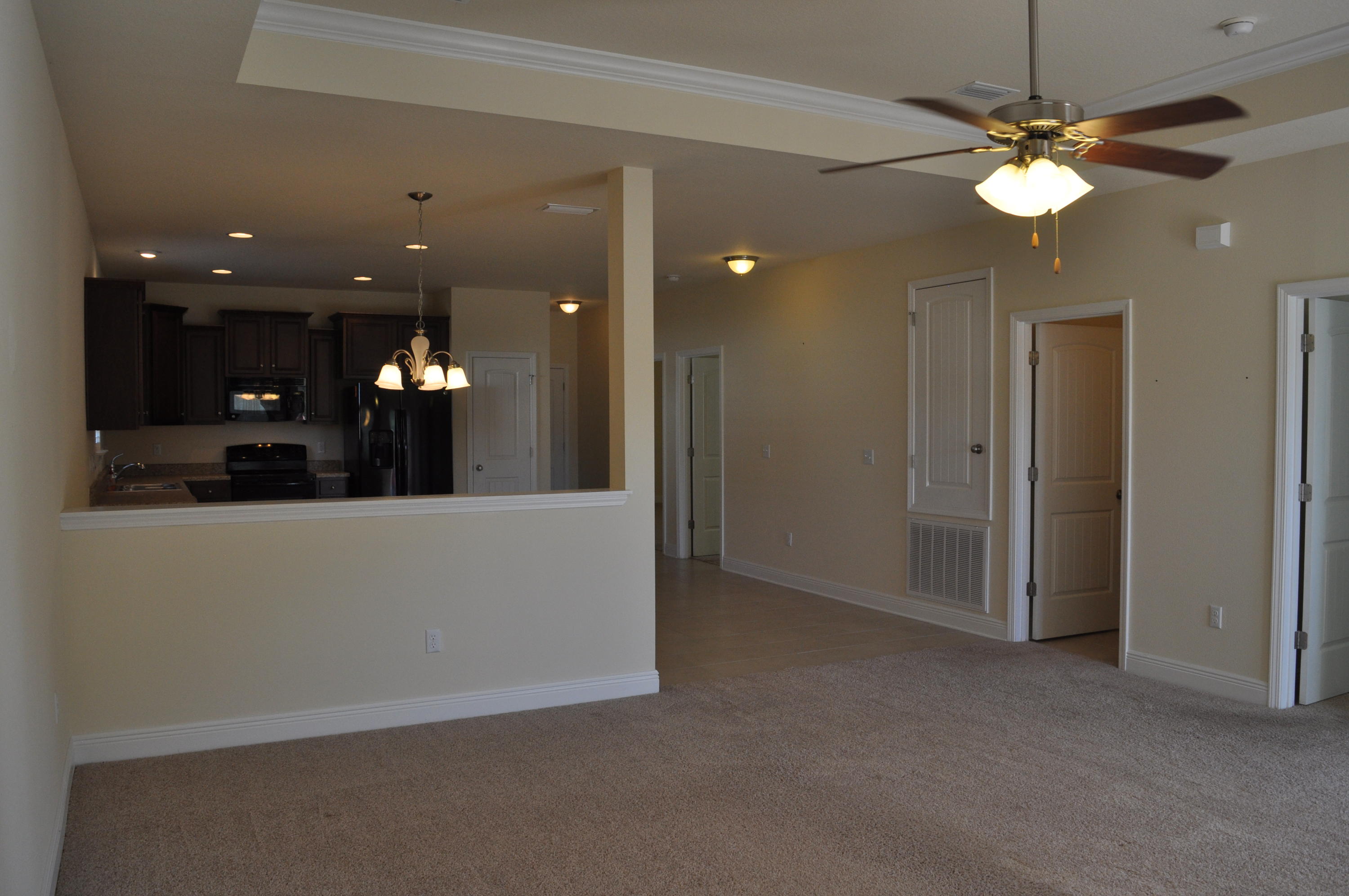 HAMMOCK BAY - Residential Lease