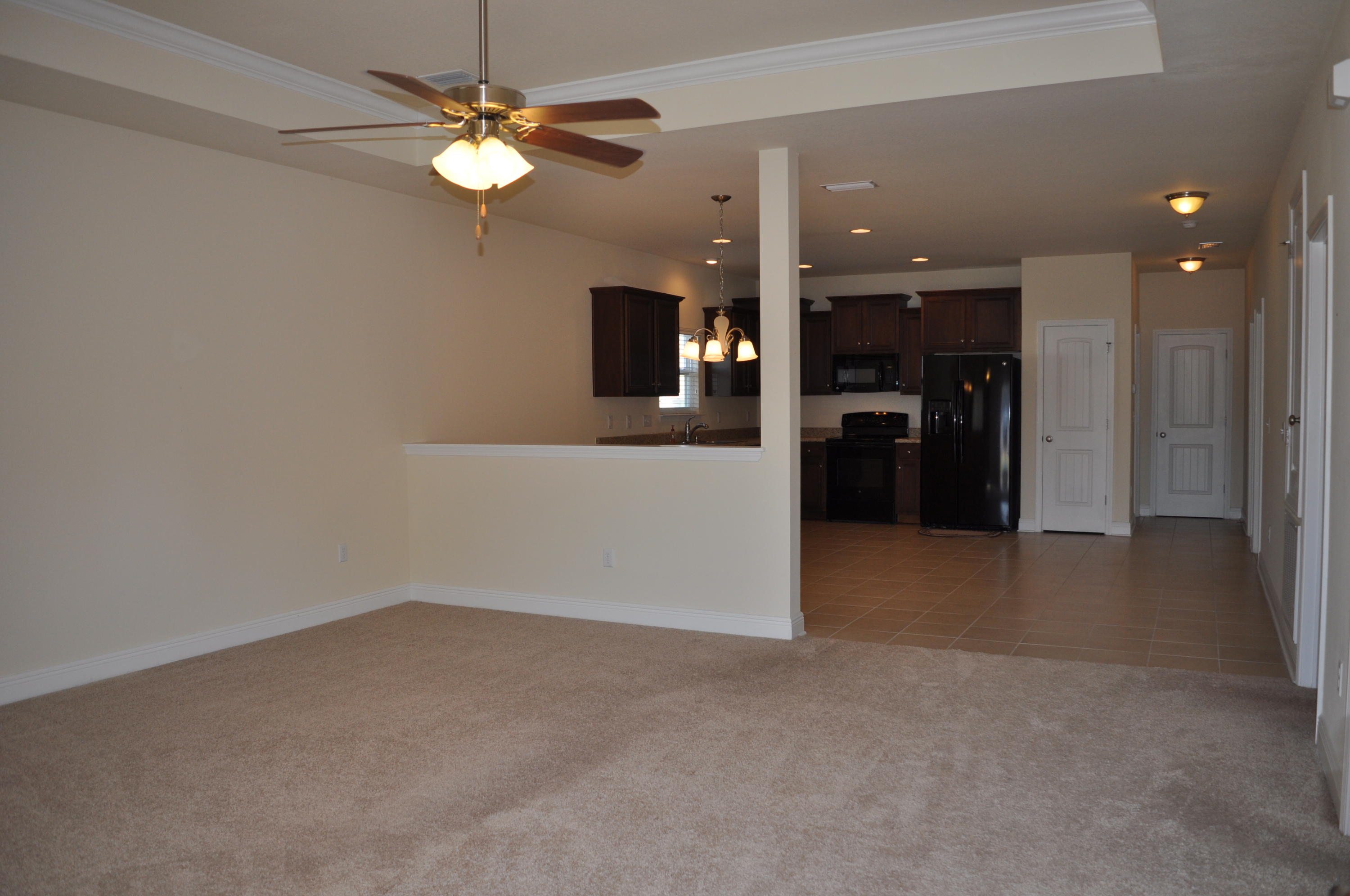 HAMMOCK BAY - Residential Lease