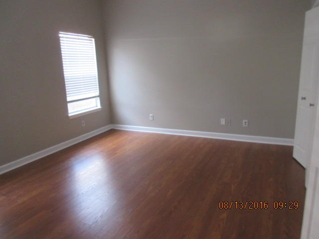 TURNBERRY COURT - Residential Lease