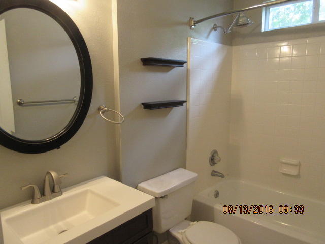TURNBERRY COURT - Residential Lease