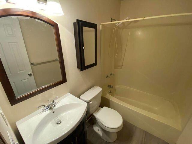 FWB CENTRAL - Residential Lease
