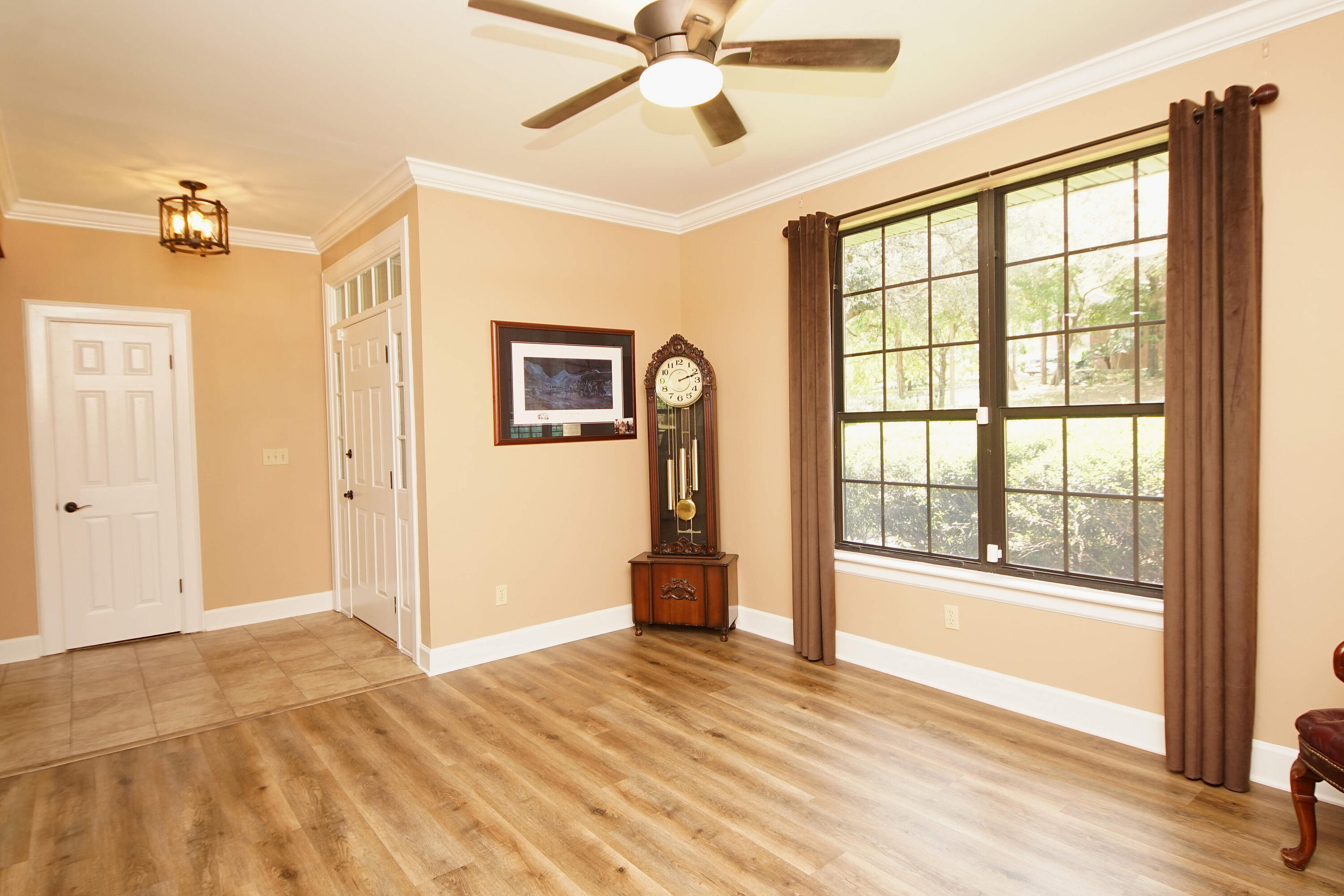 LAKE WAY VILLAS 2 - Residential Lease