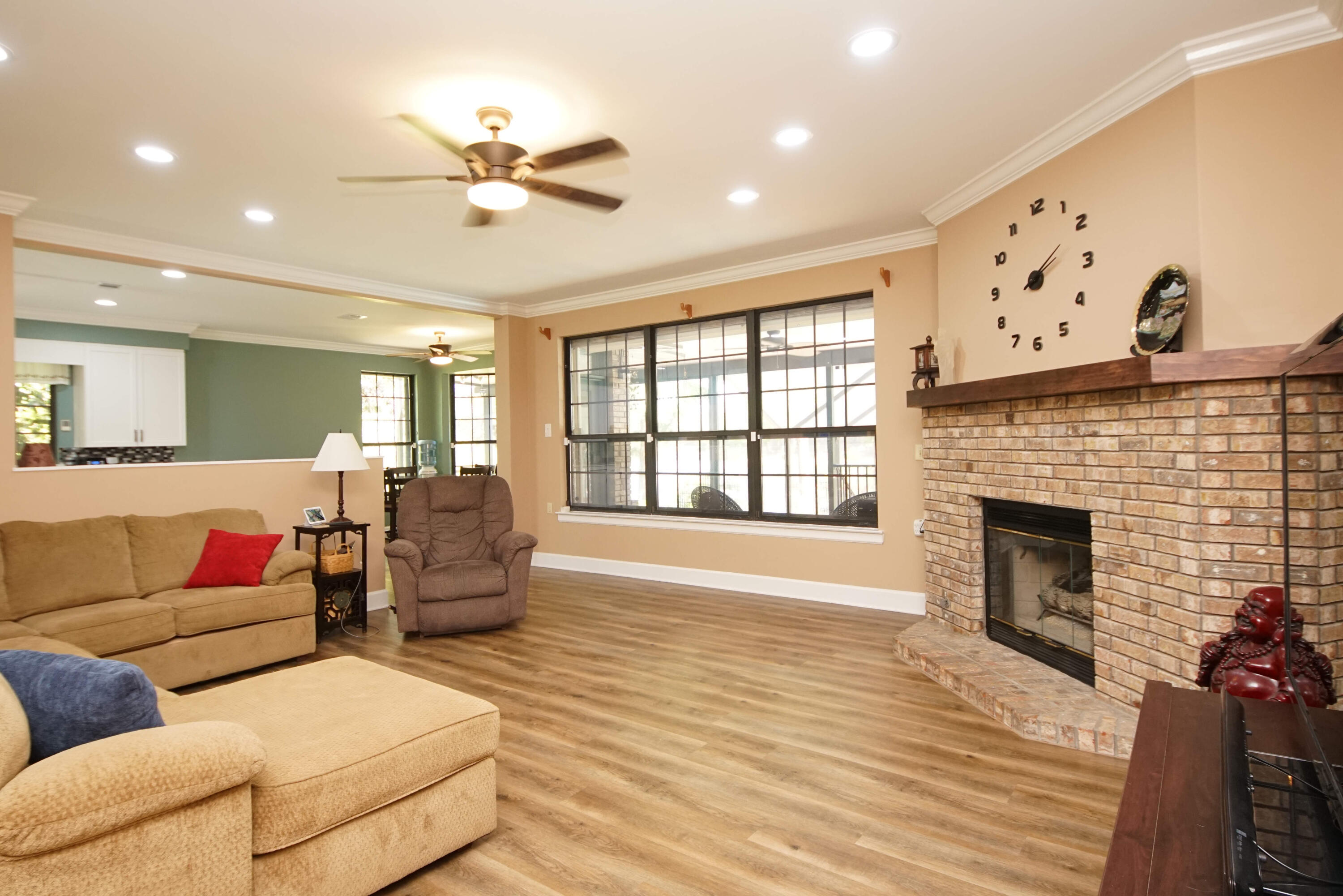 LAKE WAY VILLAS 2 - Residential Lease