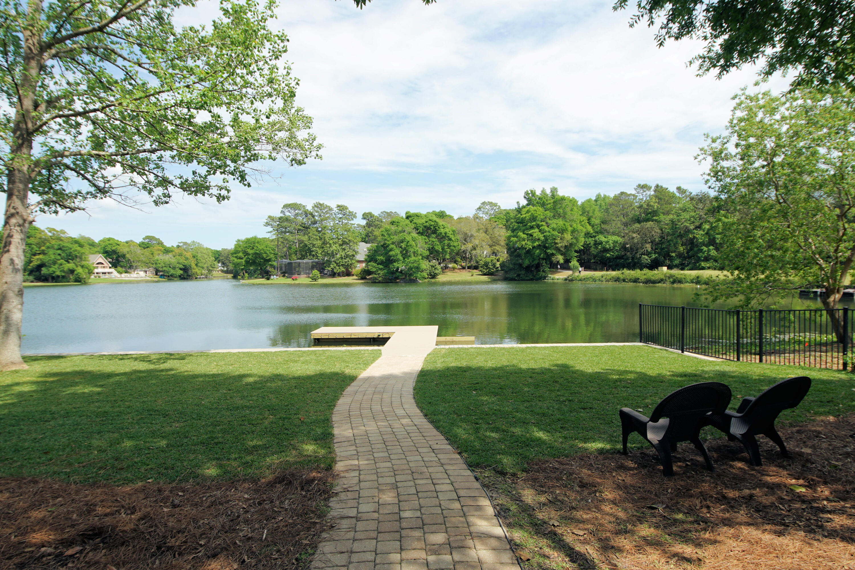 LAKE WAY VILLAS 2 - Residential Lease
