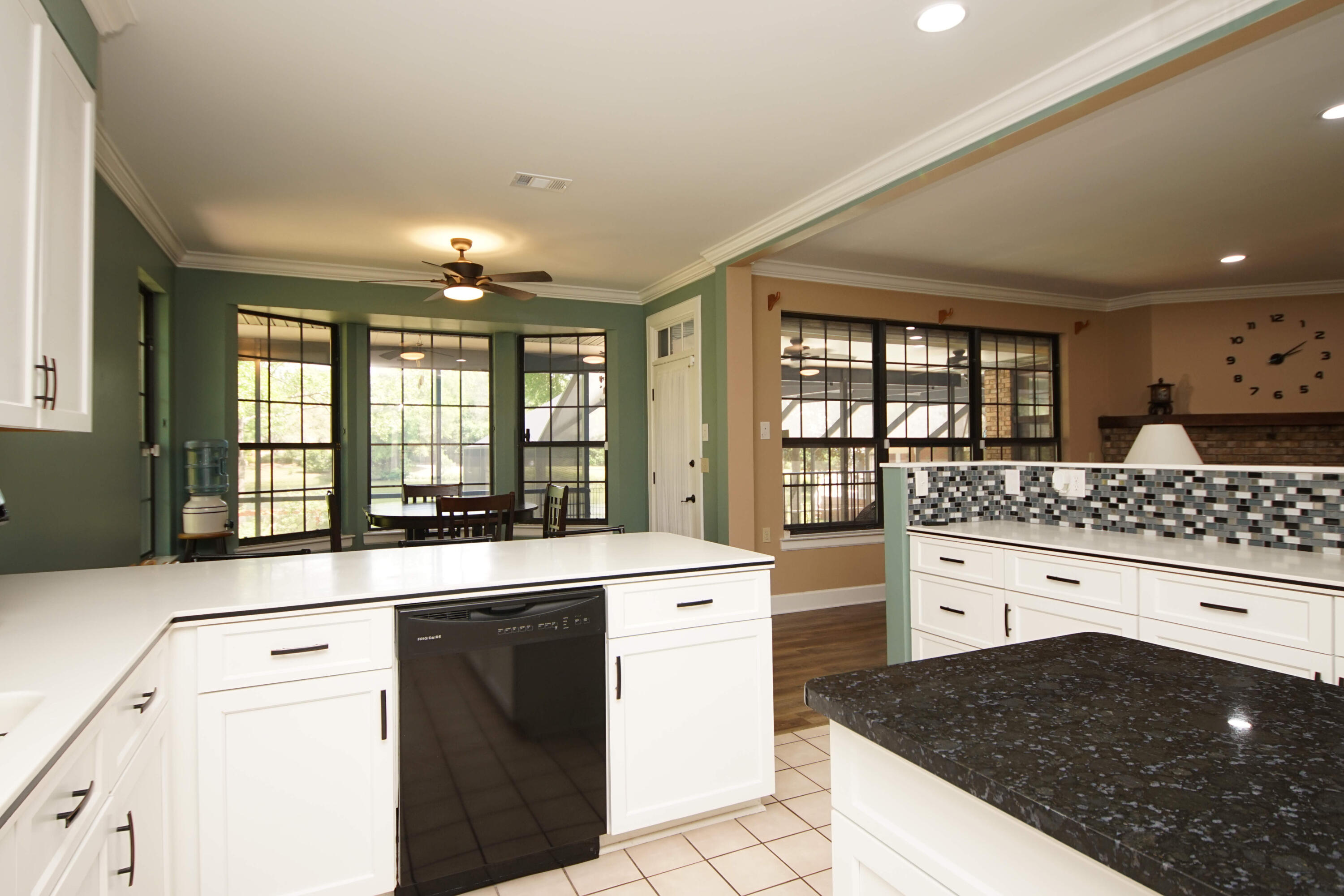 LAKE WAY VILLAS 2 - Residential Lease