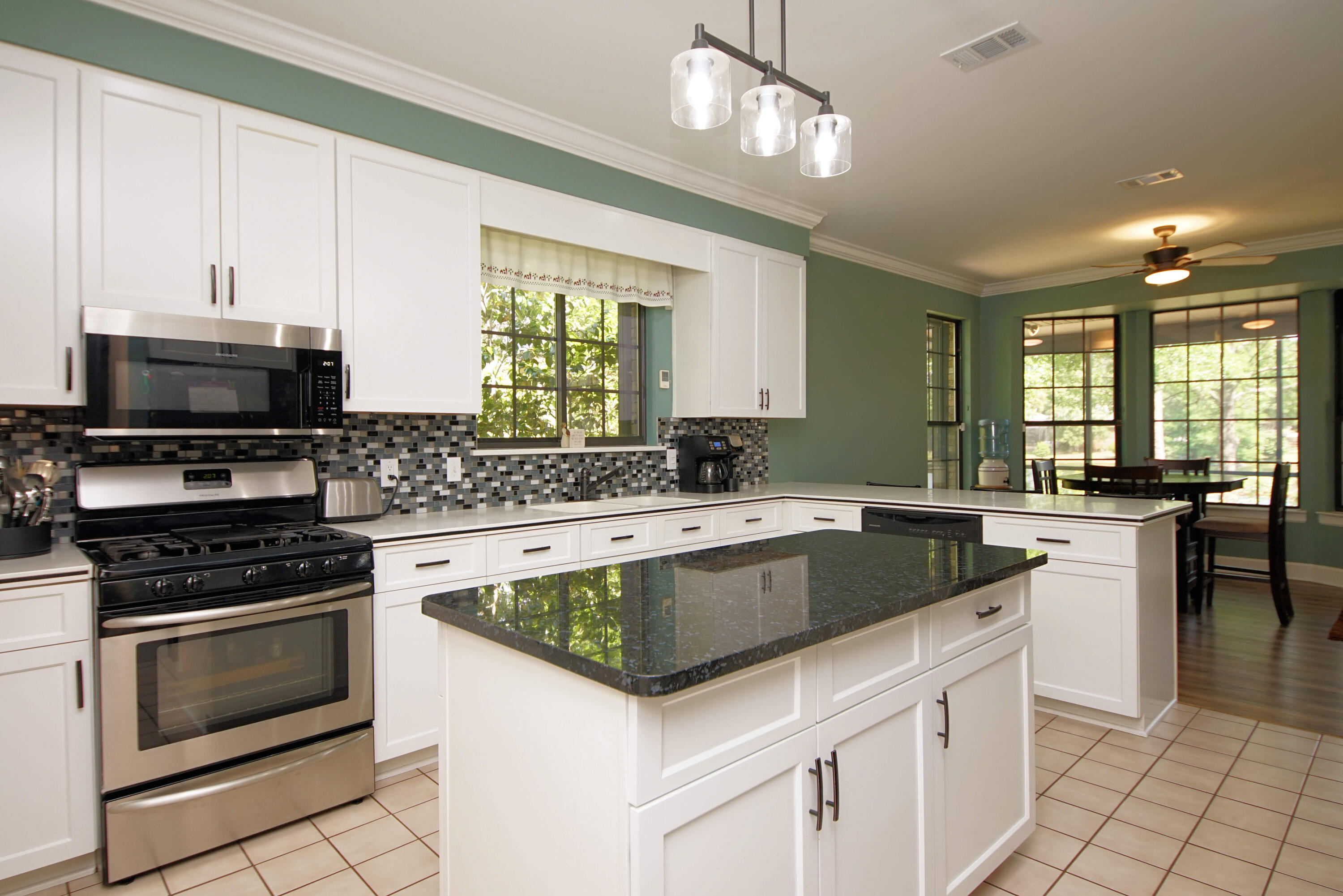 LAKE WAY VILLAS 2 - Residential Lease