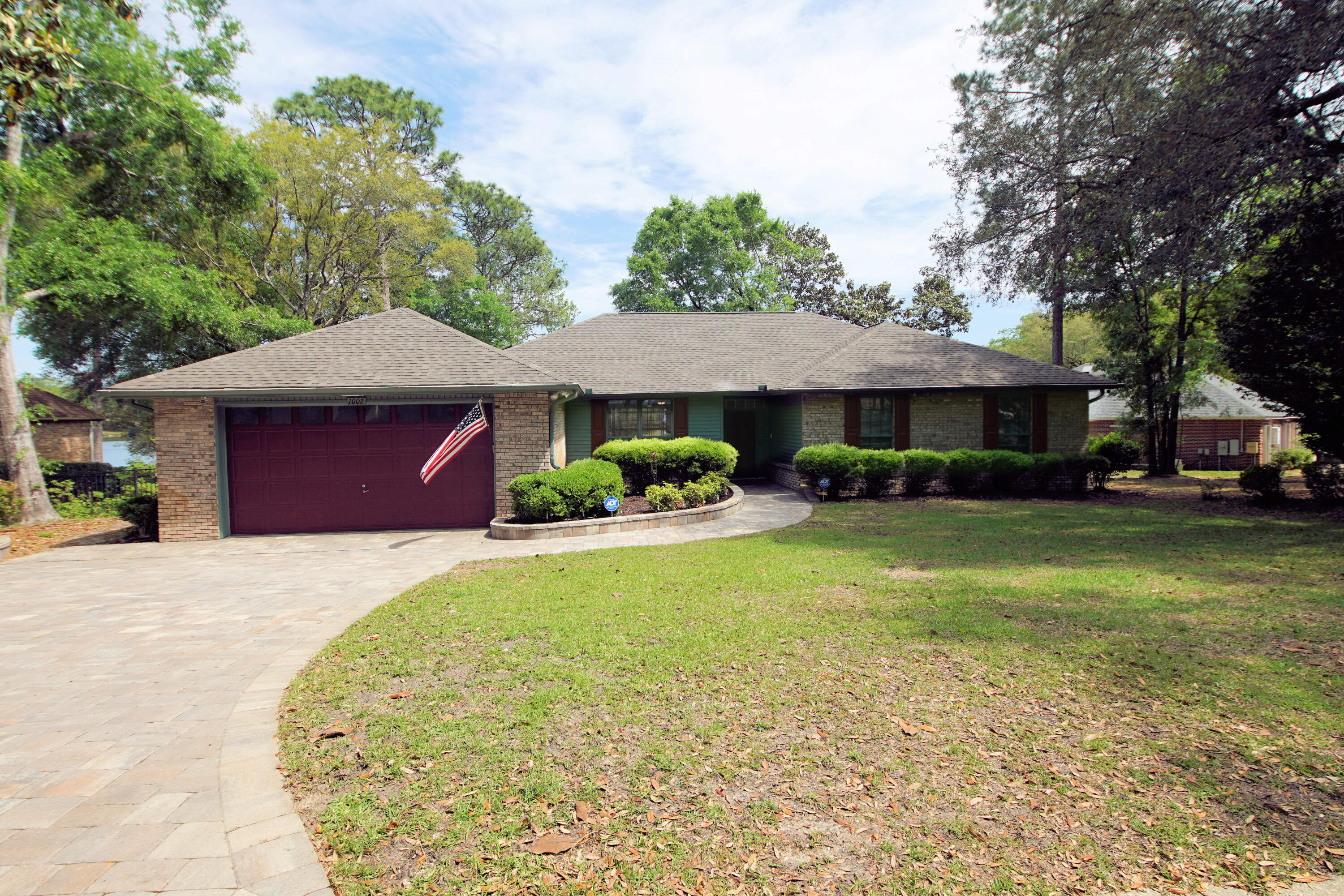 LAKE WAY VILLAS 2 - Residential Lease