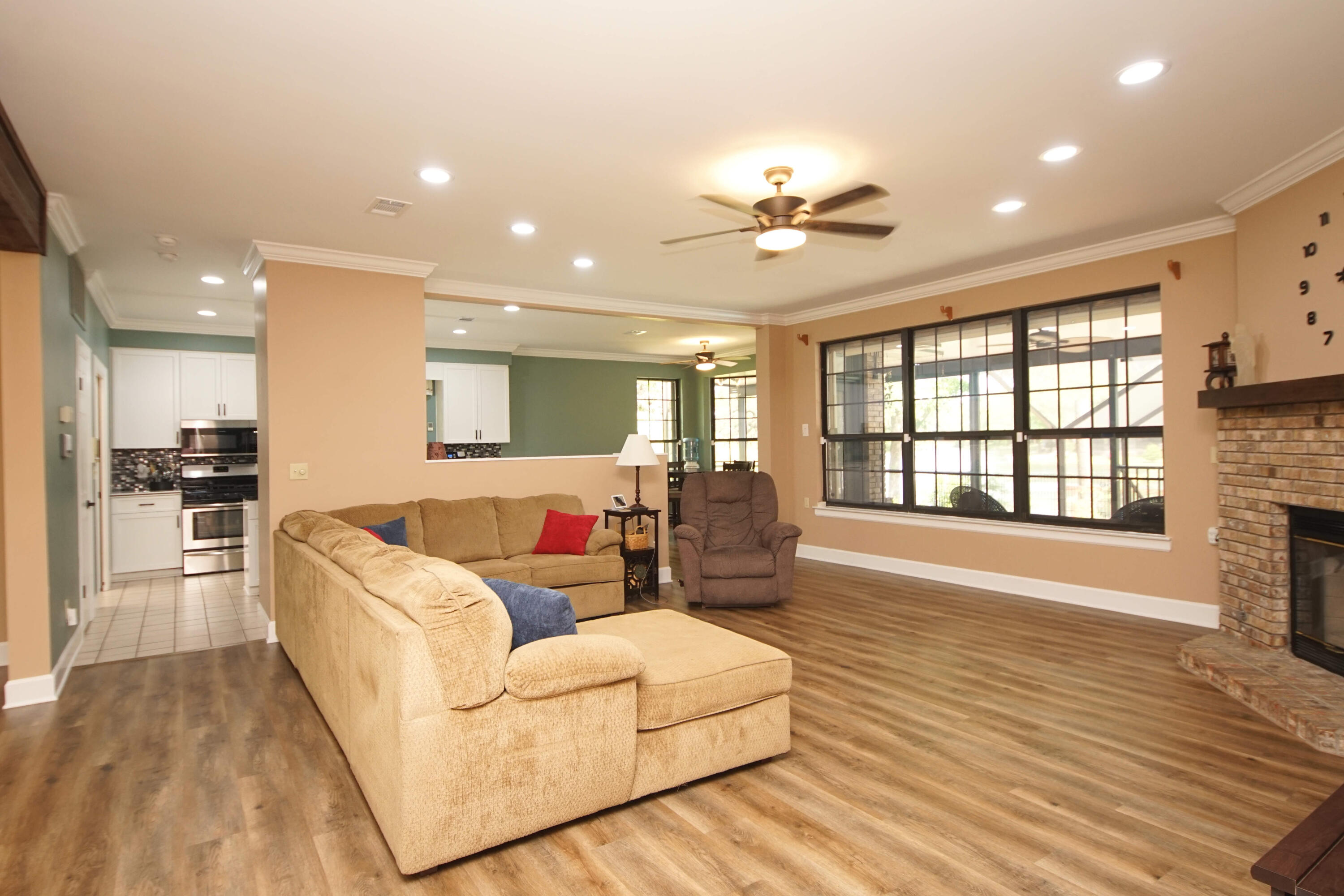 LAKE WAY VILLAS 2 - Residential Lease