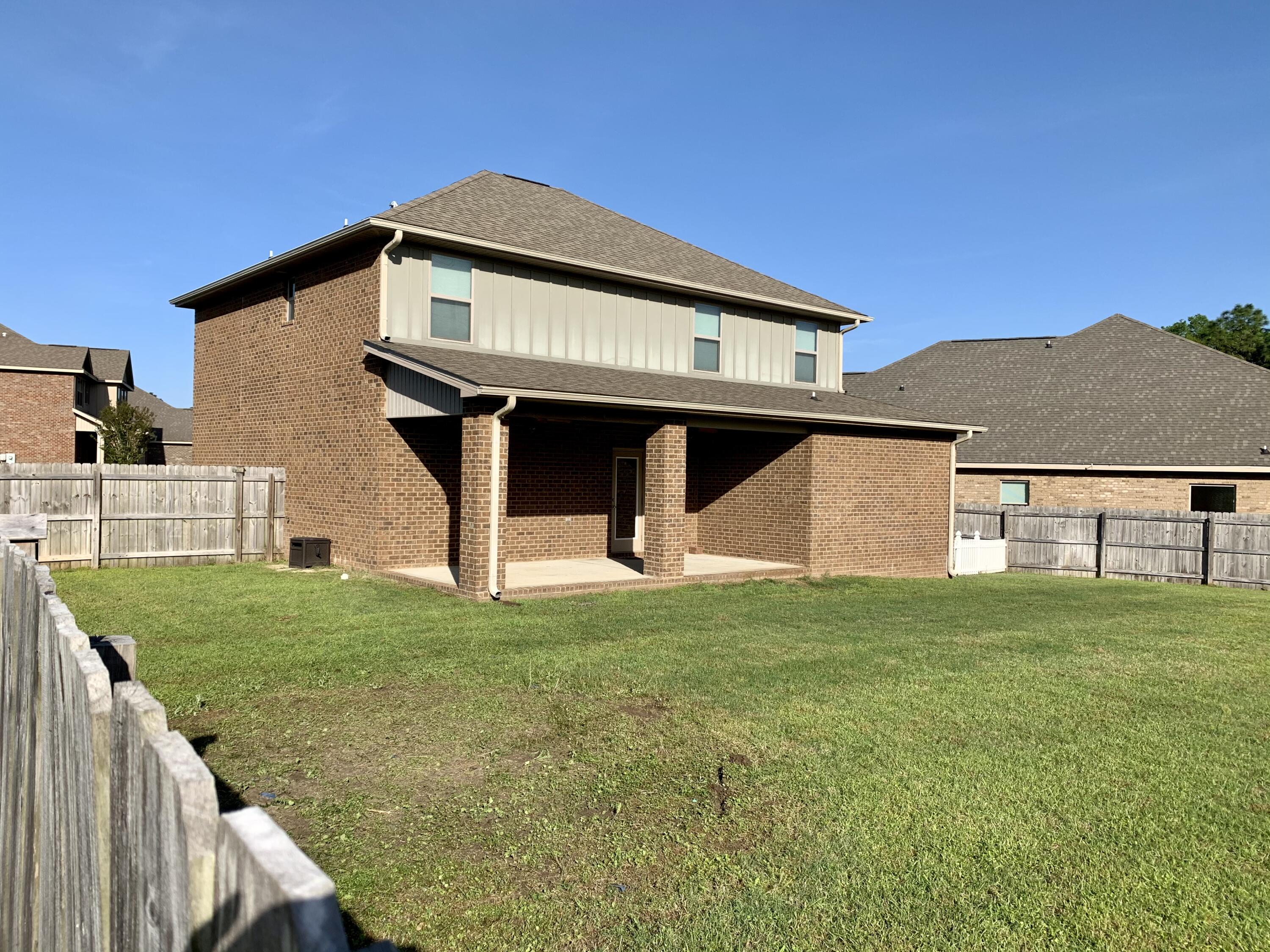 LIBERTY OAKS - Residential